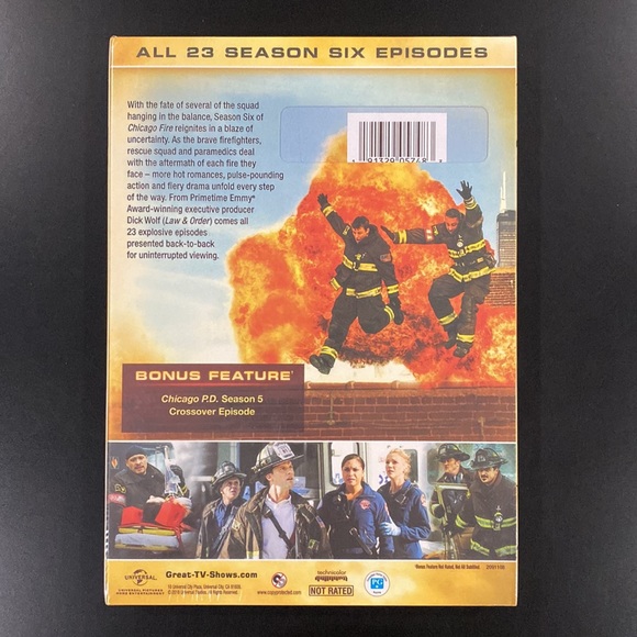 NEW: Chicago Fire - The Complete Sixth Season - Picture 2 of 3